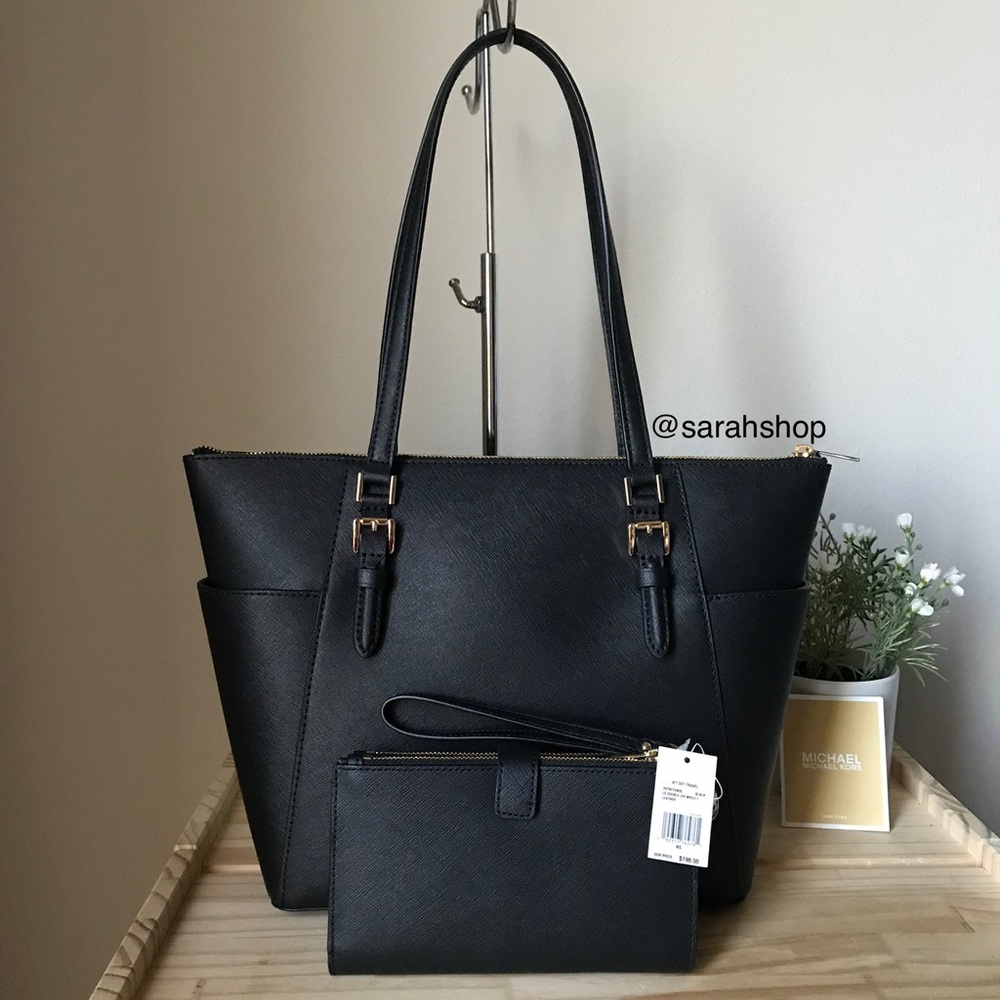 🌼Michael Kors Set - Picture 2 of 16